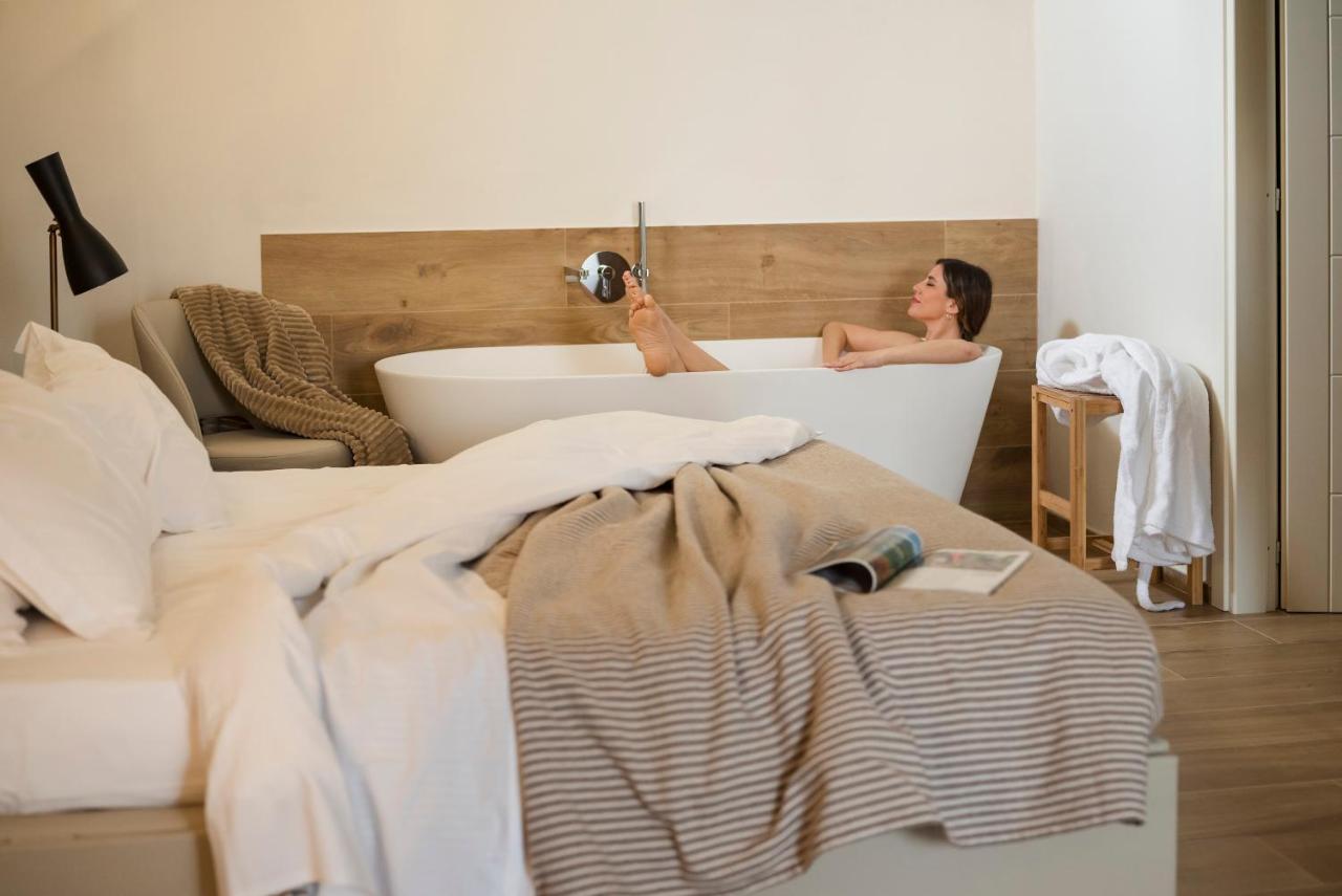 Botrona B&B สการ์ลีโน ภายนอก รูปภาพ